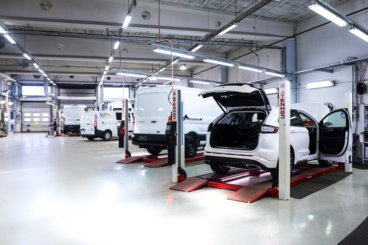 Varustelu ja luovutushuolto maahantulon yhteydessä ovat automyyjän ja asiakkaan etu